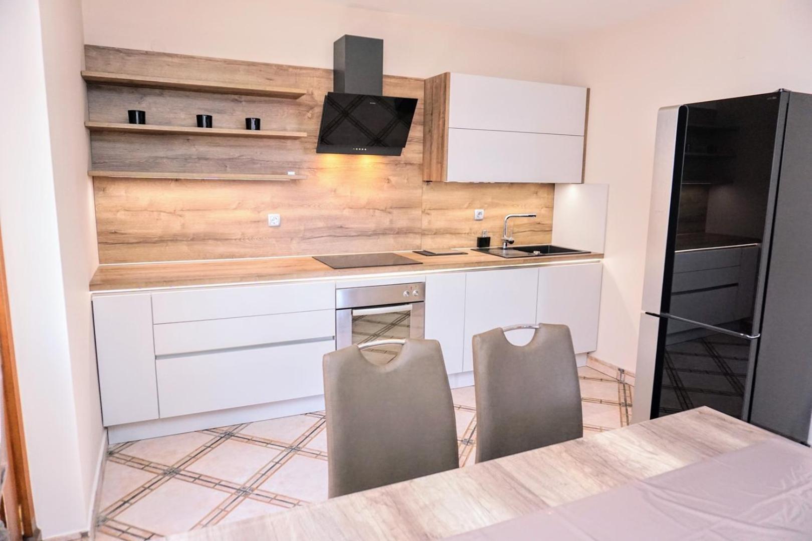 Apartment Stefica Crveni Vrh Ngoại thất bức ảnh