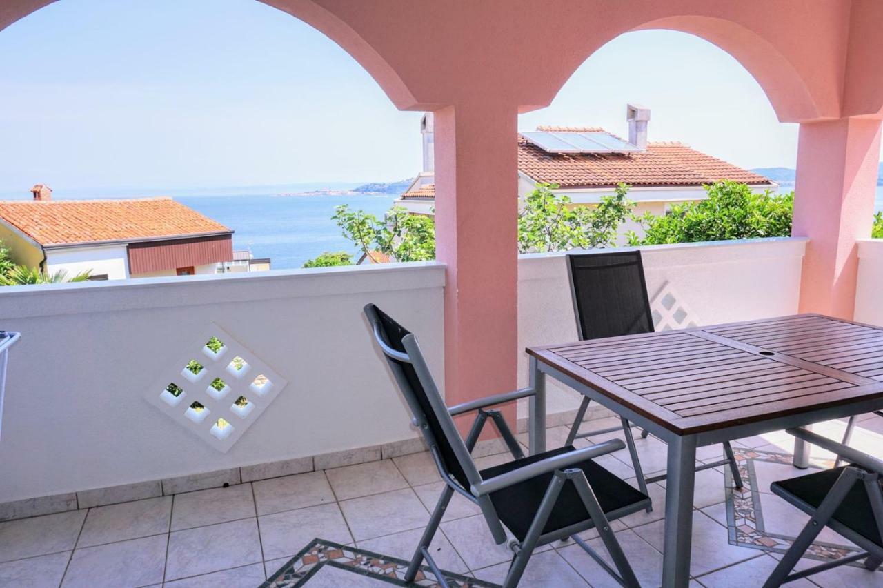 Apartment Stefica Crveni Vrh Ngoại thất bức ảnh