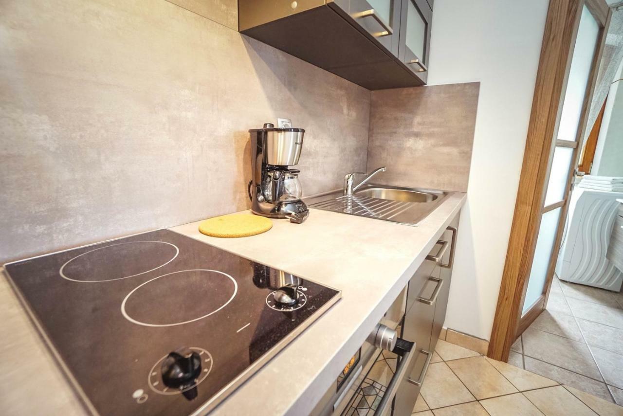 Apartment Stefica Crveni Vrh Ngoại thất bức ảnh